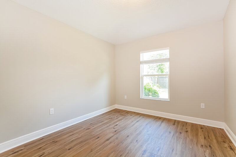 2,245/Mo, 2308 Bracknell Forest Trl Tavares, FL 32778 Bedroom View