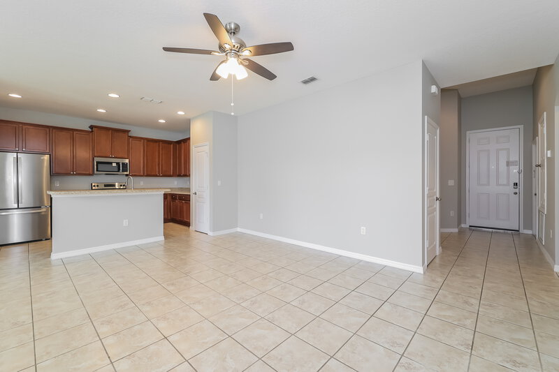 2,185/Mo, 3108 Brinwood Dr Kissimmee, FL 34758 Living Room View 2