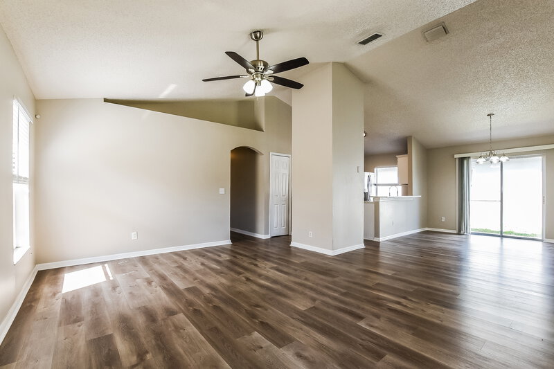 2,315/Mo, 8782 Foley Dr Orlando, FL 32825 Living Room View