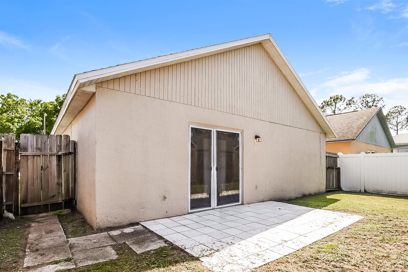 2,315/Mo, 8782 Foley Dr Orlando, FL 32825 Rear View