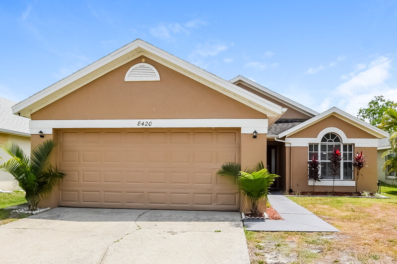 2,350/Mo, 8420 Fort Clinch Ave Orlando, FL 32822 External View