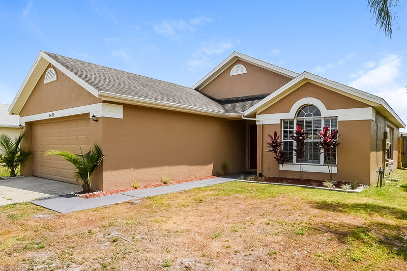 2,350/Mo, 8420 Fort Clinch Ave Orlando, FL 32822 Front View