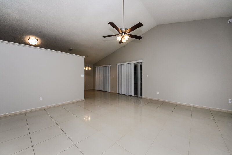 2,155/Mo, 11925 Hatcher Cir Orlando, FL 32824 Misc View 2