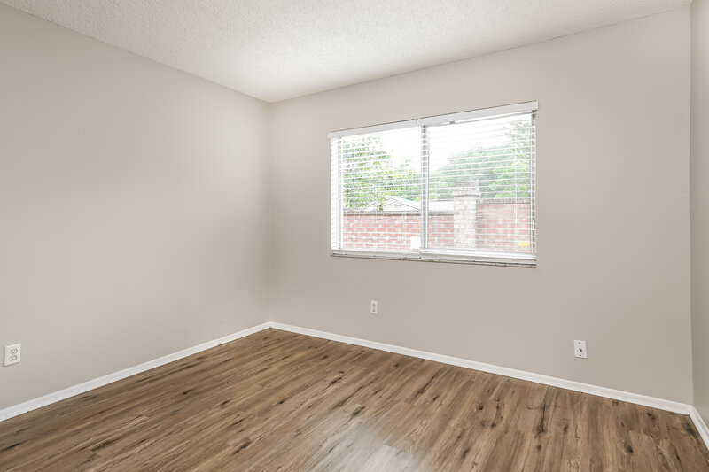 2,195/Mo, 810 Grand Cayman Ct Orlando, FL 32835 Bedroom View 2