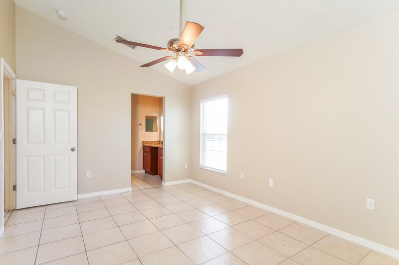 3,130/Mo, 2843 Berkshire Cir Kissimmee, FL 34743 Main Bedroom View 2