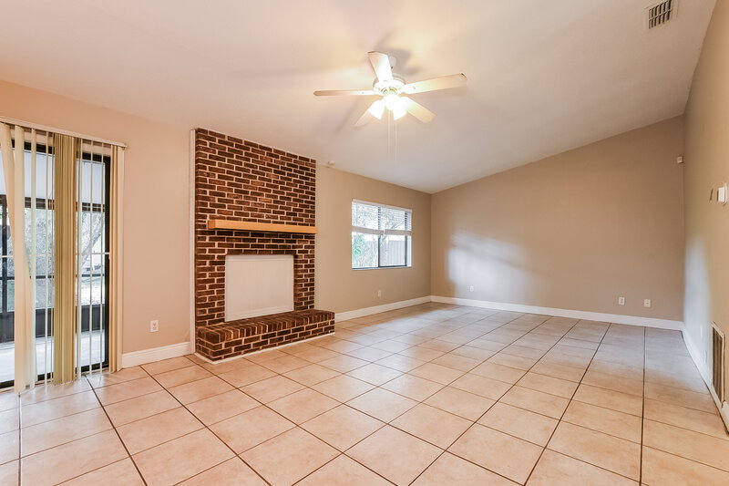 1,835/Mo, 647 Redwood Dr Winter Springs, FL 32708 Living Room View