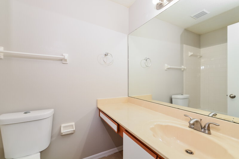 3,300/Mo, 1865 Cranberry Isles Way Apopka, FL 32712 Bathroom View