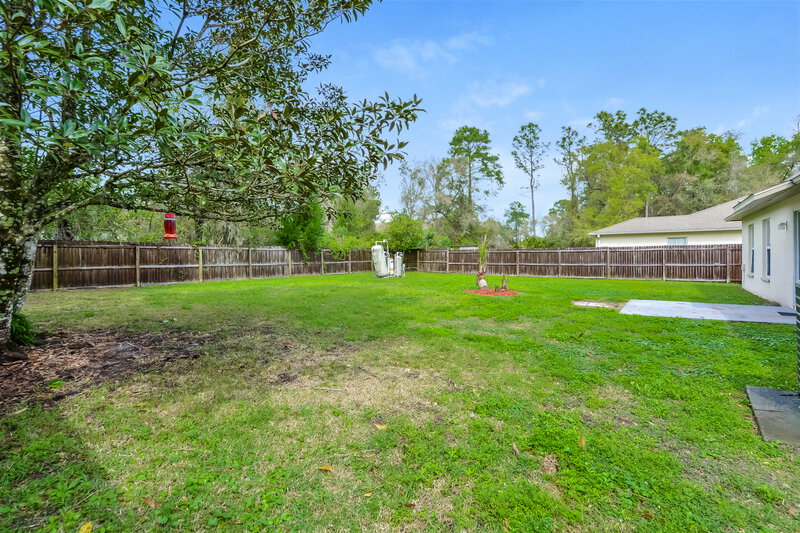 2,080/Mo, 2140 6th Ave DeLand, FL 32724 Rear View 2