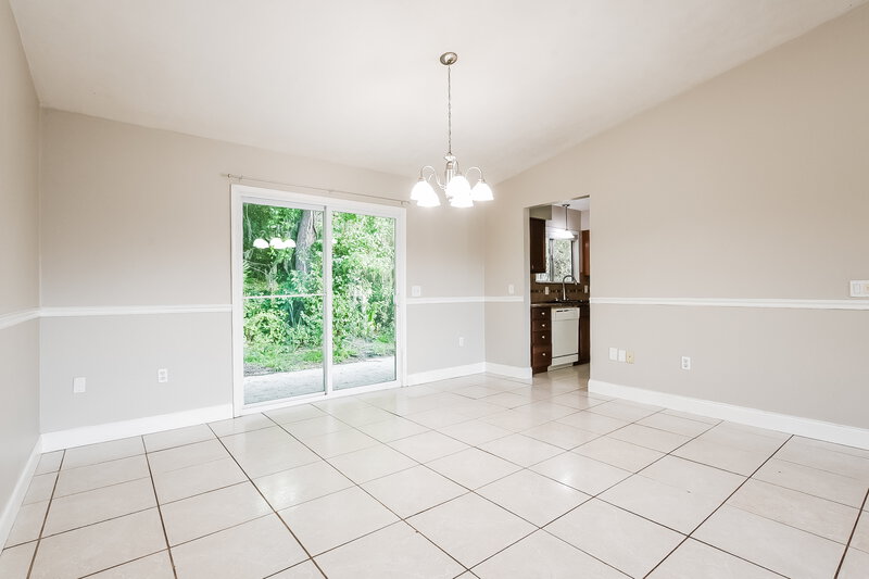 2,500/Mo, 1819 E Glancy Dr Deltona, FL 32725 Dining Room View