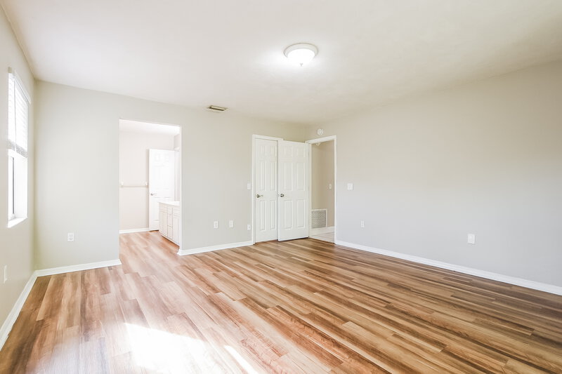 2,500/Mo, 1819 E Glancy Dr Deltona, FL 32725 Main Bedroom View