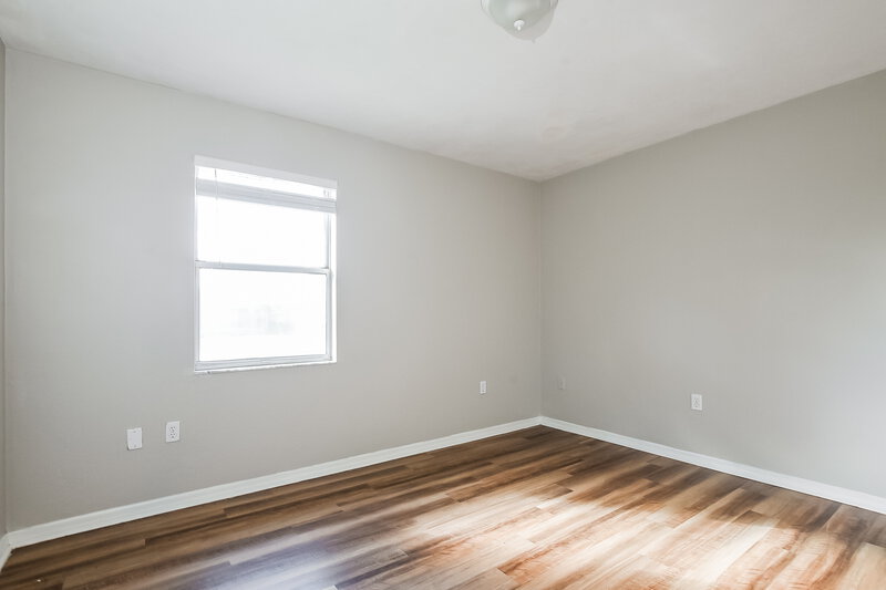 2,500/Mo, 1819 E Glancy Dr Deltona, FL 32725 Bedroom View
