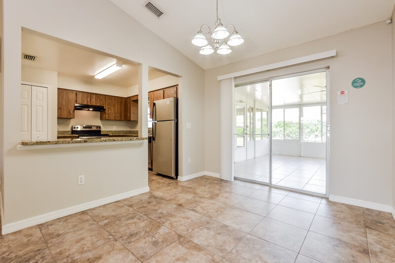 1,945/Mo, 1577 Ross Dr Deltona, FL 32738 Dining Room View 2