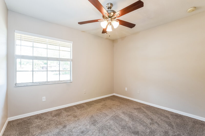 1,775/Mo, 2829 Staten Dr Deltona, FL 32738 Bedroom View