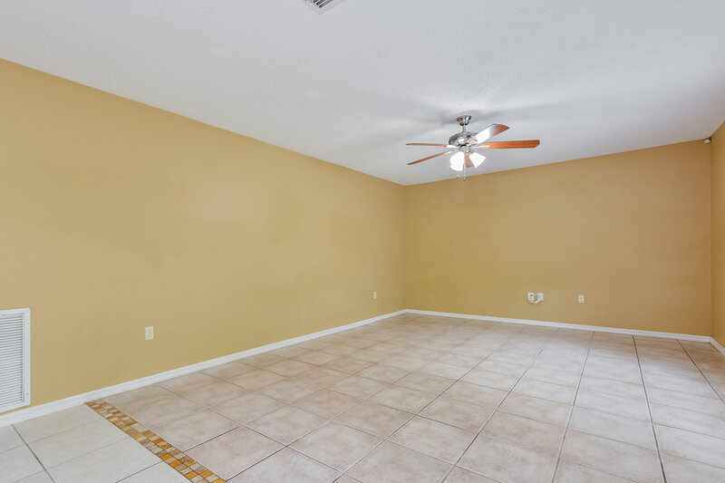 3,460/Mo, 2047 Galahad Dr Deltona, FL 32738 Living Room View 2