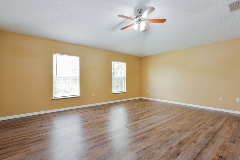 3,460/Mo, 2047 Galahad Dr Deltona, FL 32738 Main Bedroom View