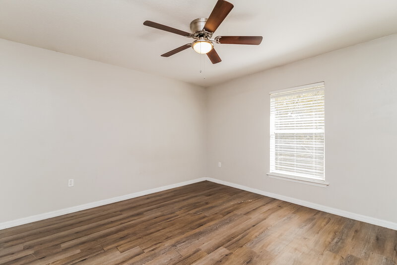 1,685/Mo, 2917 Monarch Ave Deltona, FL 32738 Main Bedroom View