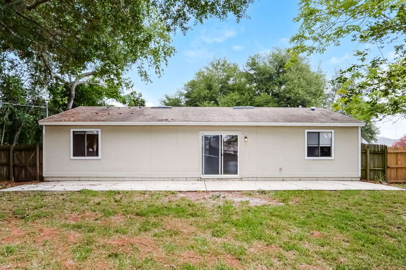 1,805/Mo, 2981 Mallard Dr Deltona, FL 32738 Rear View