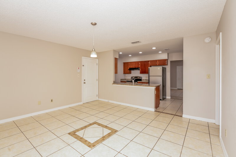 1,825/Mo, 1805 Morven Ct Deltona, FL 32738 Dining Room View