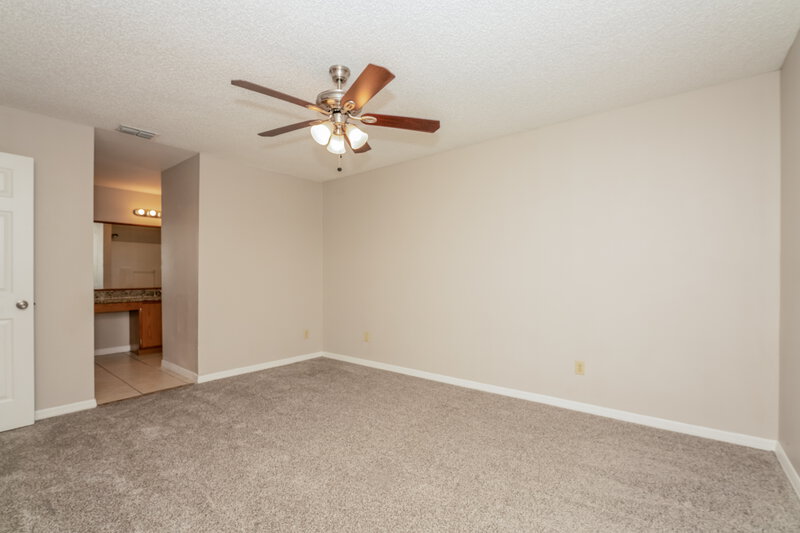 1,825/Mo, 1805 Morven Ct Deltona, FL 32738 Main Bedroom View 2