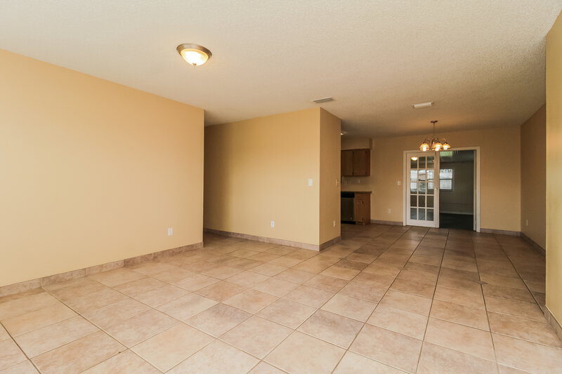 2,870/Mo, 3341 Sky St Deltona, FL 32738 Living Room View 3