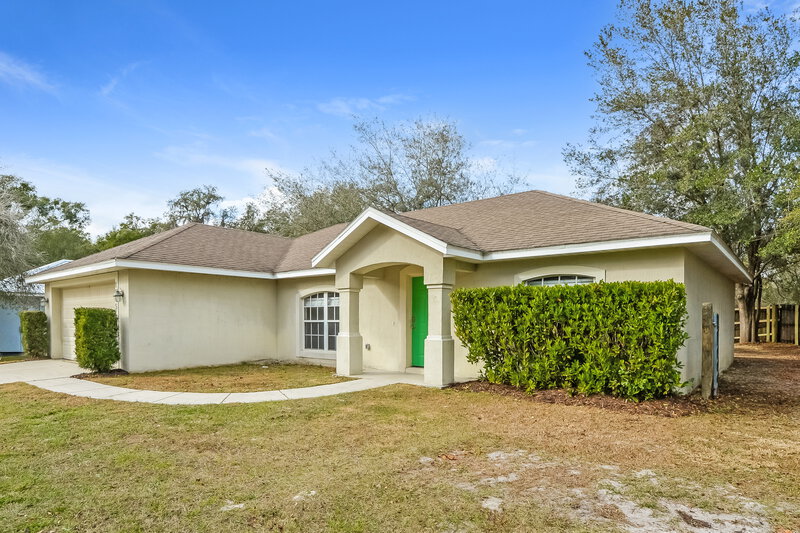 2,000/Mo, 1835 14th St Orange City, FL 32763 Front View
