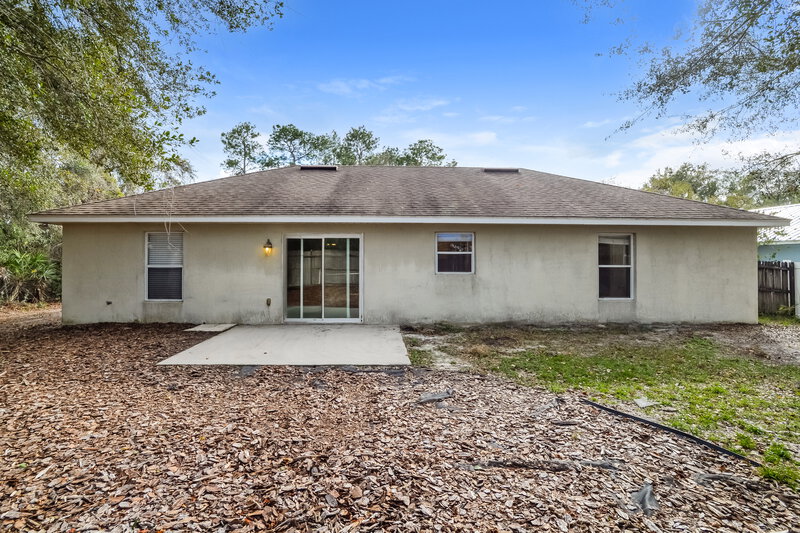 2,000/Mo, 1835 14th St Orange City, FL 32763 Rear View