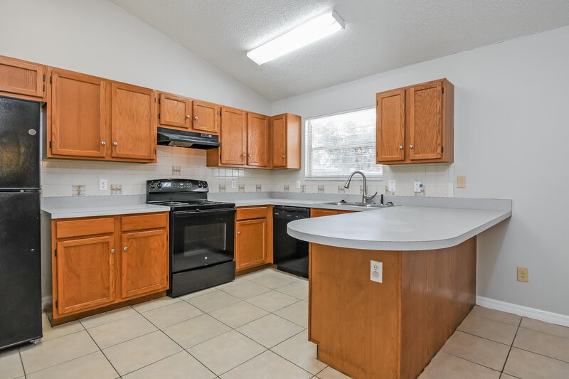 2,135/Mo, 5166 Clarion Hammock Dr Orlando, FL 32808 Misc View 6