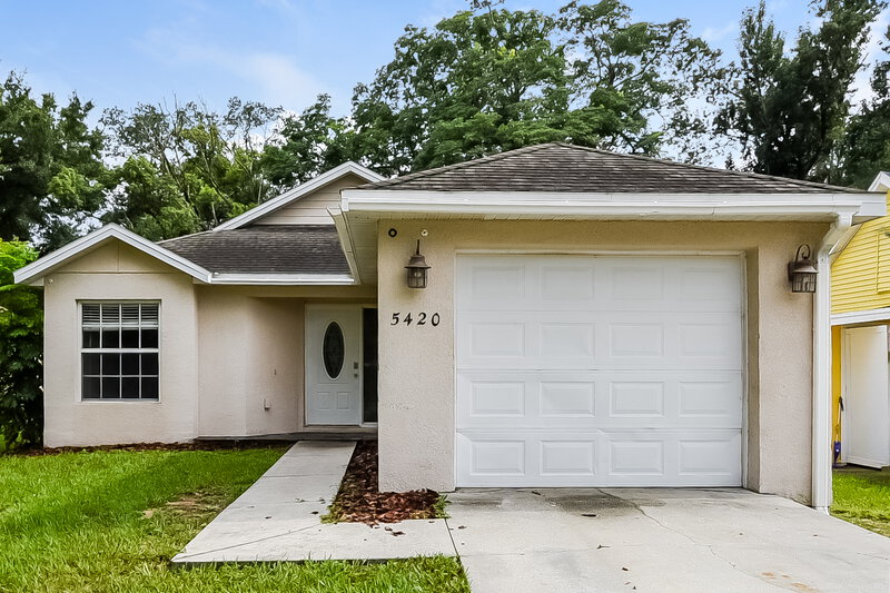 2,140/Mo, 5420 Blue Grass St Orlando, FL 32810 External View