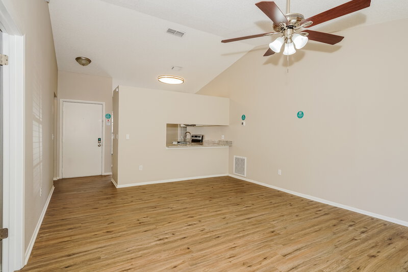 1,940/Mo, 1439 Lodge Terrace Deltona, FL 32738 Misc View 4