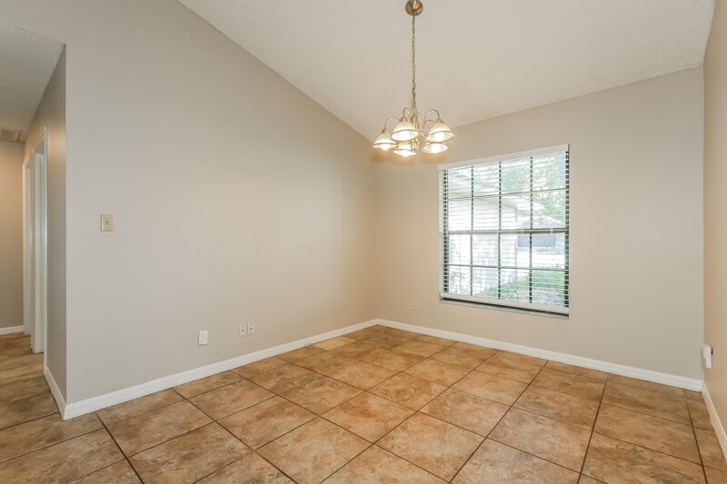 1,675/Mo, 1424 Covington Ct Lake Wales, FL 33853 Dining Room View 2