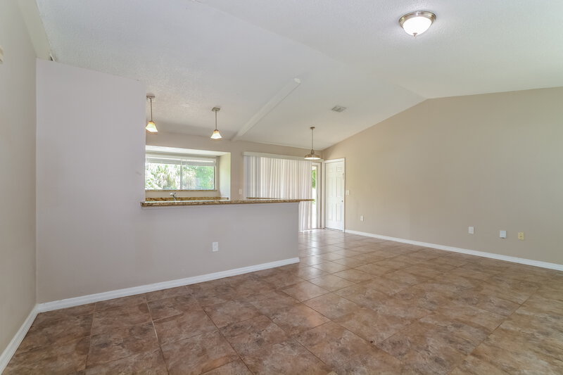 1,995/Mo, 5343 Broken Pine Circle Orlando, FL 32818 Misc View