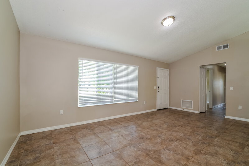 1,995/Mo, 5343 Broken Pine Circle Orlando, FL 32818 Misc View 2