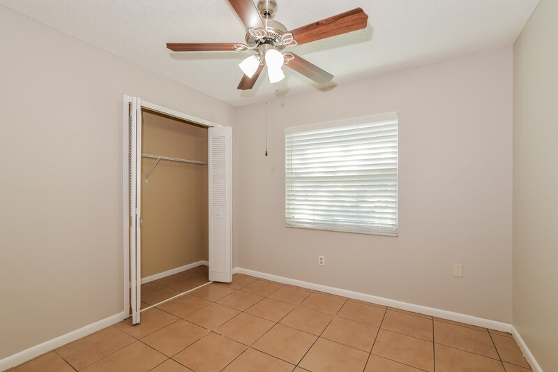 1,900/Mo, 206 Yale Dr Sanford, FL 32771 Bedroom View