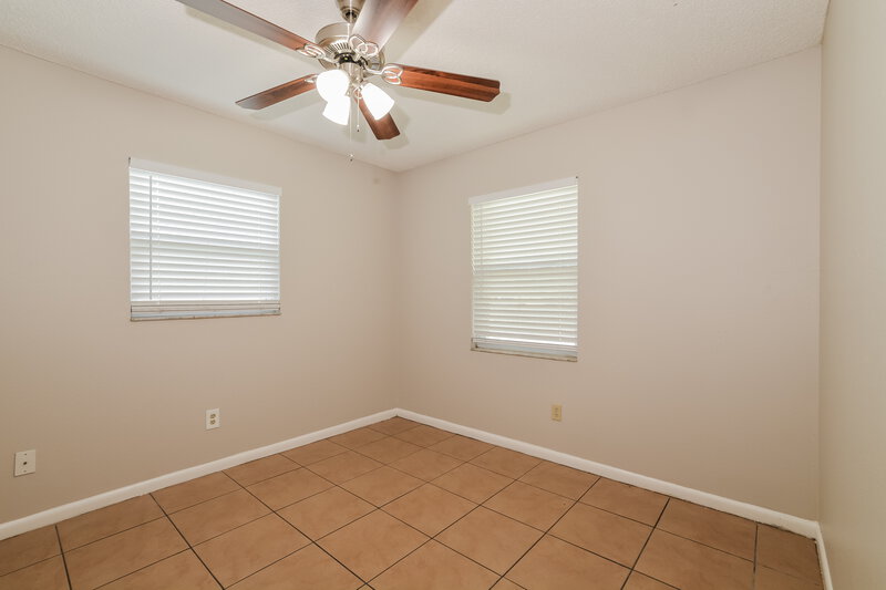 1,900/Mo, 206 Yale Dr Sanford, FL 32771 Bedroom View 2