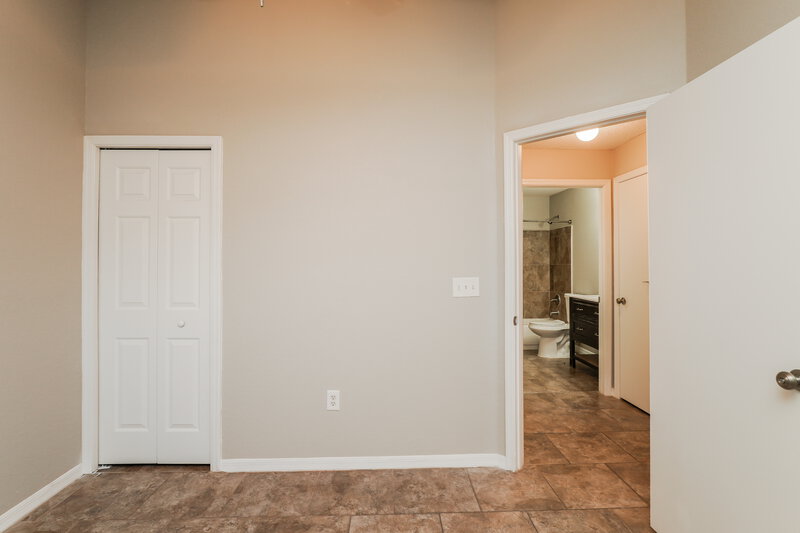 2,520/Mo, 3307 Queens Cove Loop Winter Haven, FL 33880 Bedroom View 4