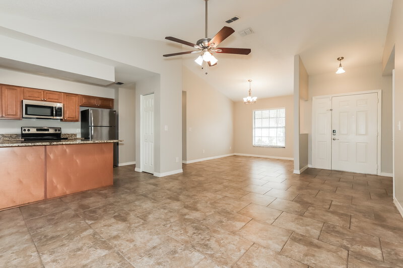 1,775/Mo, 801 Cambridge Way Lake Wales, FL 33853 Living Room View