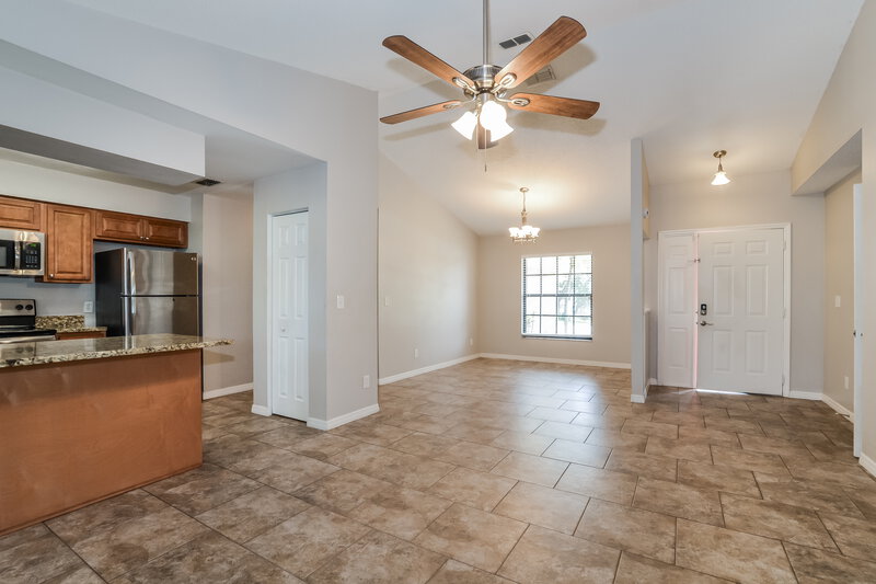 1,775/Mo, 801 Cambridge Way Lake Wales, FL 33853 Living Room View 2