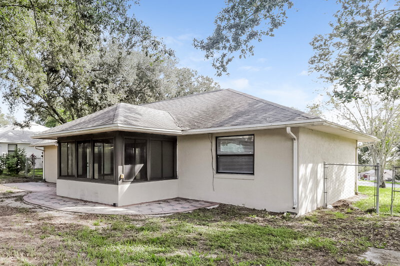 1,775/Mo, 801 Cambridge Way Lake Wales, FL 33853 Rear View
