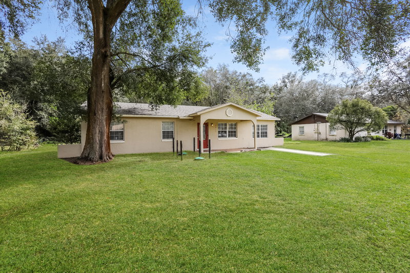 1,975/Mo, 3915 Holly Ct Mount Dora, FL 32757 Front View 2