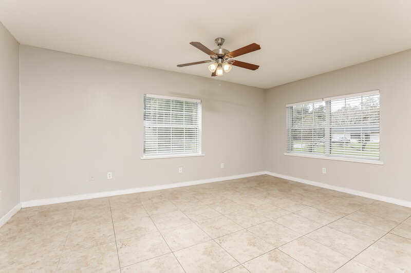 1,975/Mo, 3915 Holly Ct Mount Dora, FL 32757 Master Bedroom View