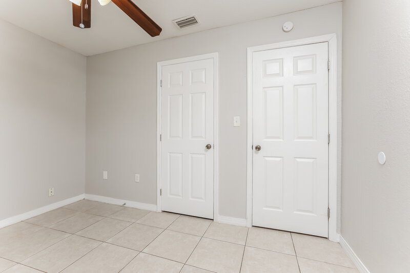 1,975/Mo, 3915 Holly Ct Mount Dora, FL 32757 Bedroom View 2