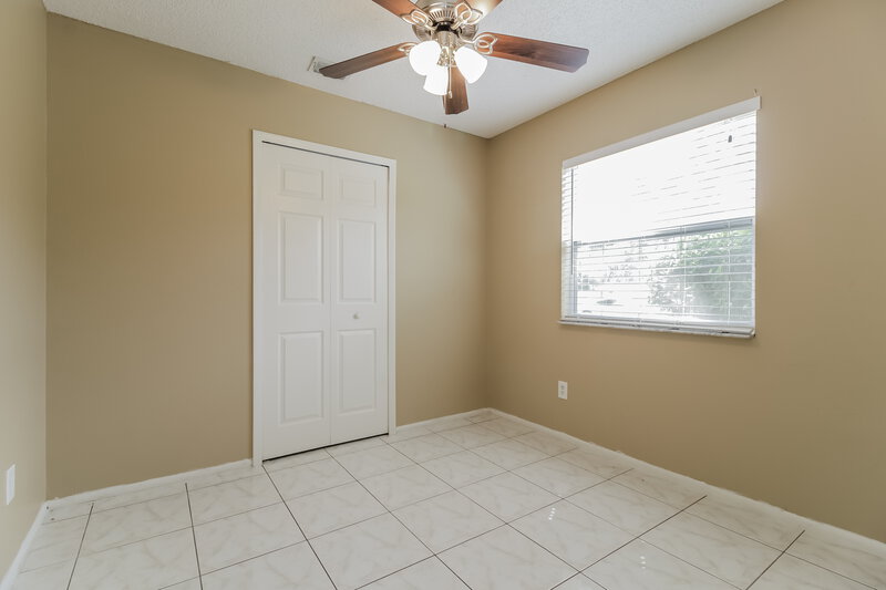 1,915/Mo, 7727 Range Dr Orlando, FL 32810 Bedroom View