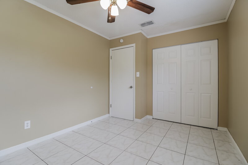 1,915/Mo, 7727 Range Dr Orlando, FL 32810 Bedroom View 3