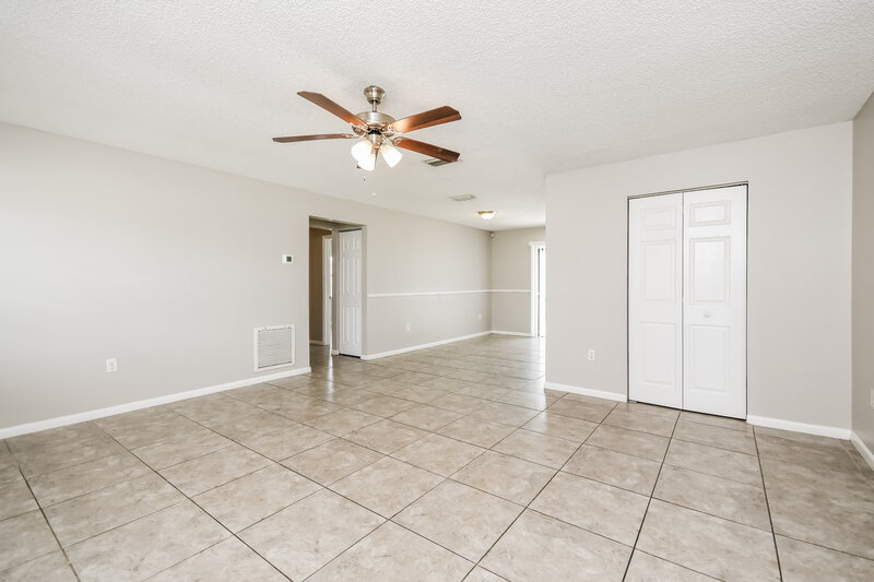 1,780/Mo, 311 Cortez Ct Kissimmee, FL 34758 Living Room View