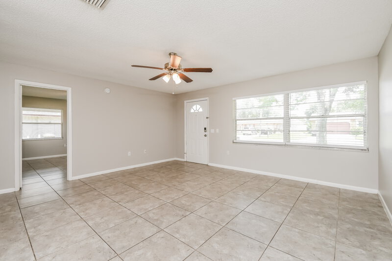 1,780/Mo, 311 Cortez Ct Kissimmee, FL 34758 Living Room View 2