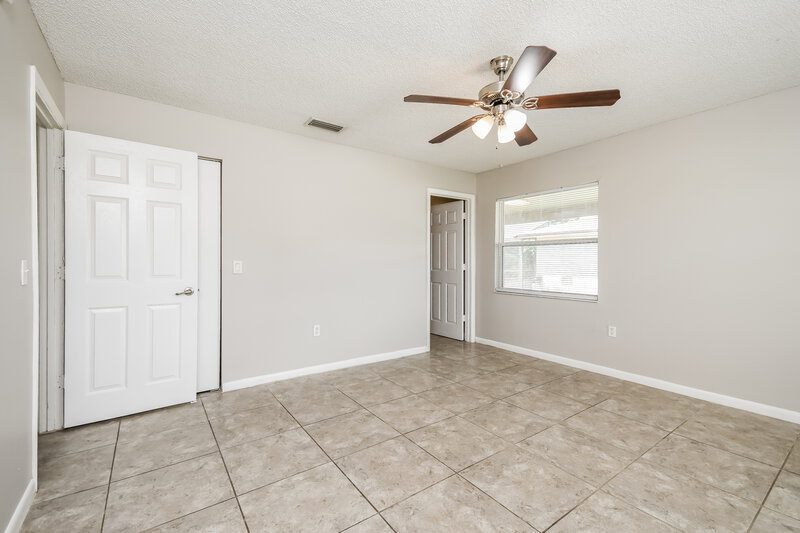1,780/Mo, 311 Cortez Ct Kissimmee, FL 34758 Main Bedroom View 2