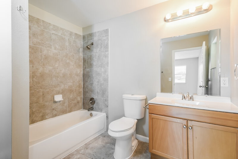1,780/Mo, 311 Cortez Ct Kissimmee, FL 34758 Main Bathroom View