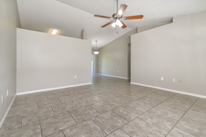 1,695/Mo, 1075 W New York Ave Orange City, FL 32763 Living Room View 2