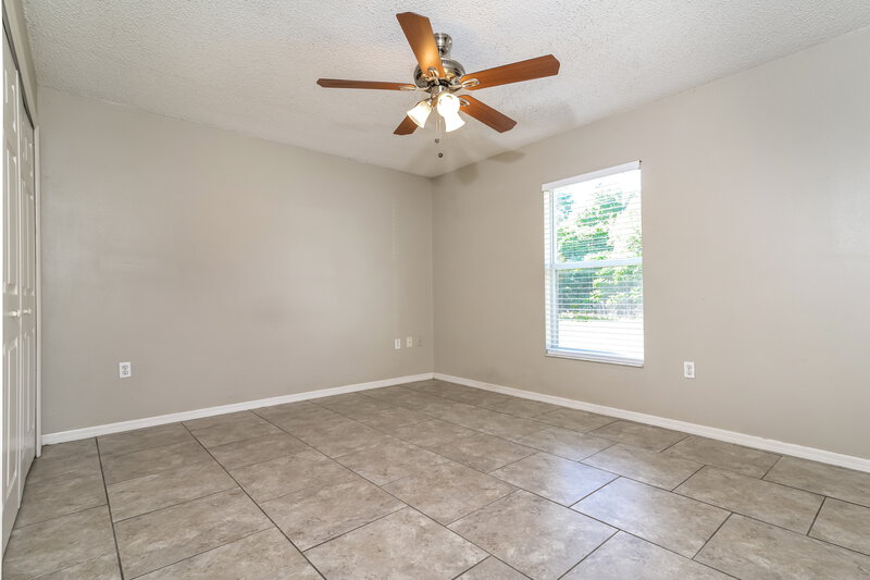 1,695/Mo, 1075 W New York Ave Orange City, FL 32763 Main Bedroom View