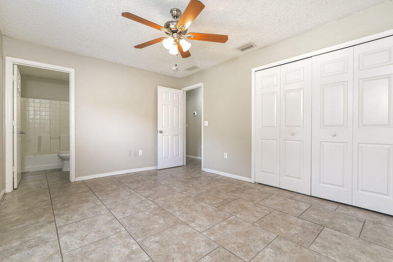 1,695/Mo, 1075 W New York Ave Orange City, FL 32763 Main Bedroom View 2